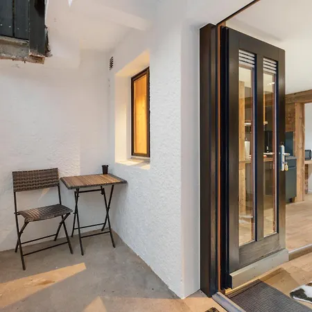 Renove Au Centre De Apartment *
